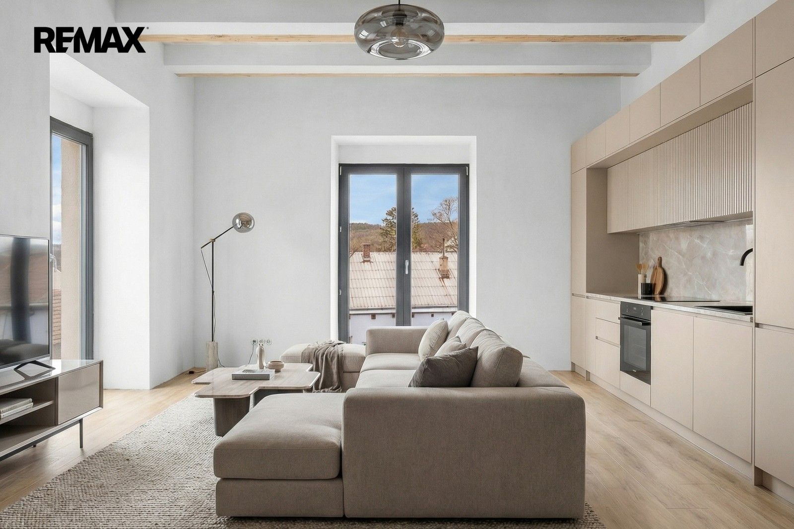 Prodej bytu 2+kk 52 m² - foto 1
