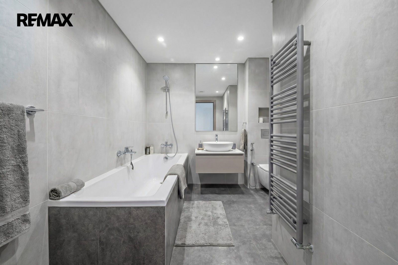 Prodej bytu 2+kk 52 m² - foto 4