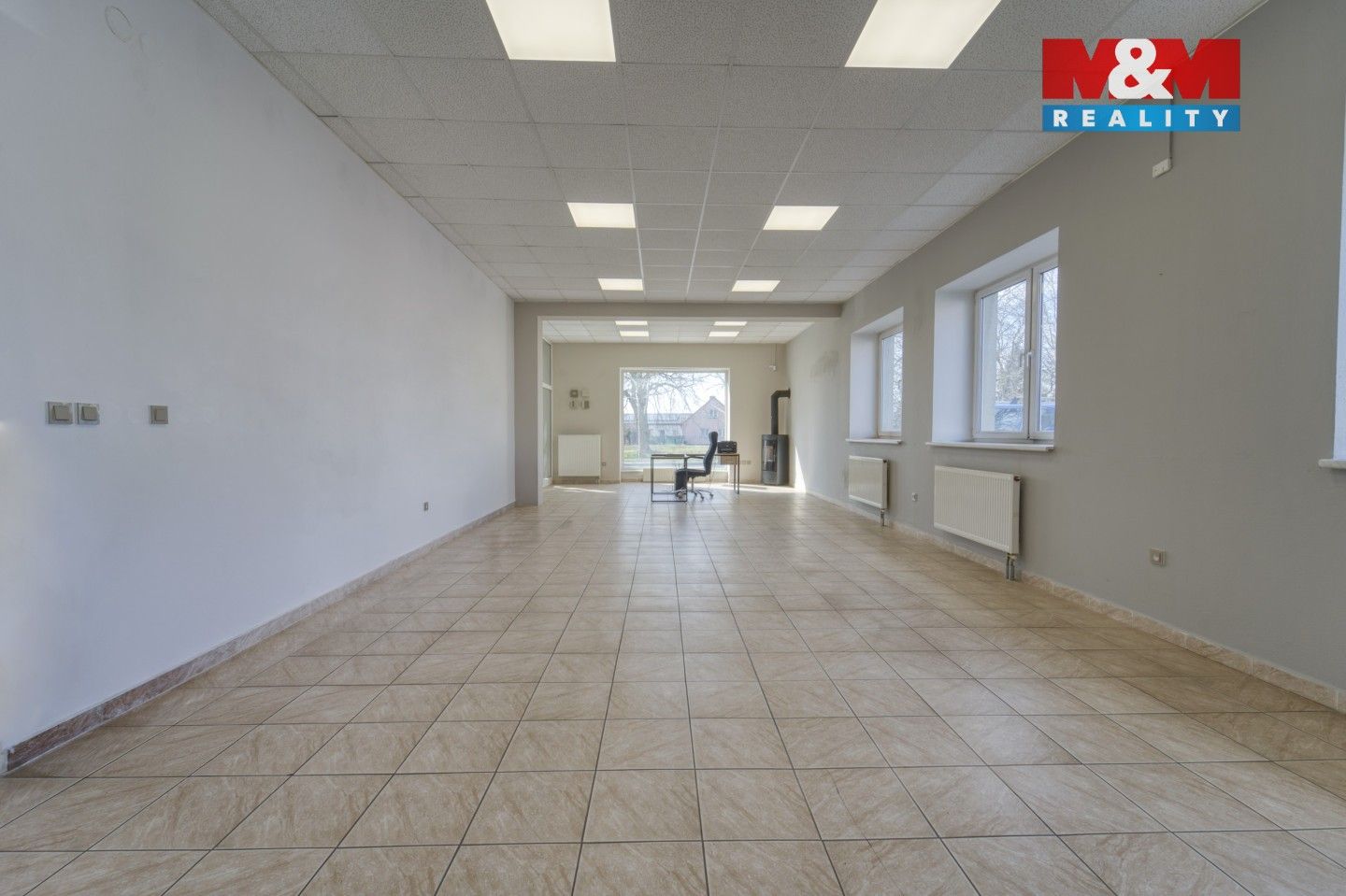 Pronájem komerčního prostoru 64 m² - foto 7