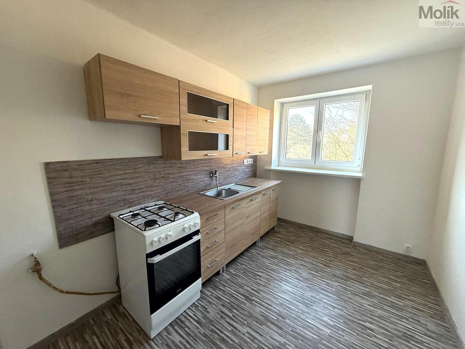 Pronájem bytu 2+1 59 m² - foto 2