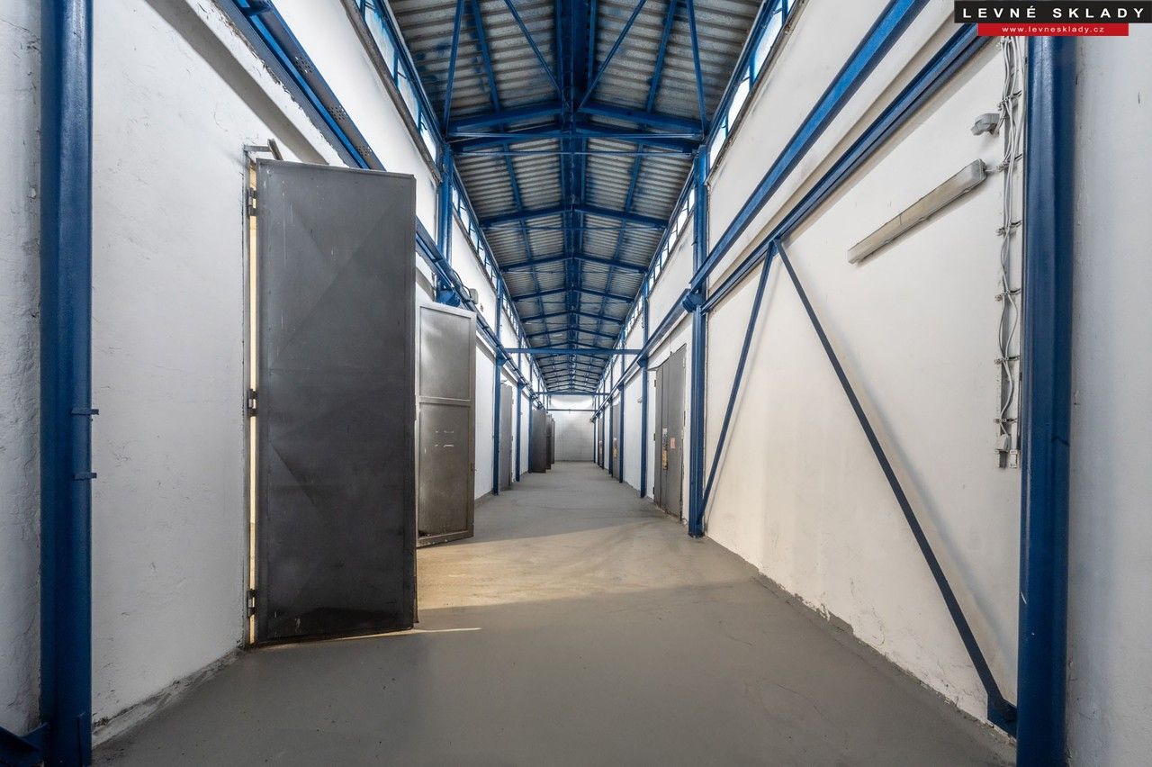 Pronájem komerčního prostoru 3000 m² - foto 3