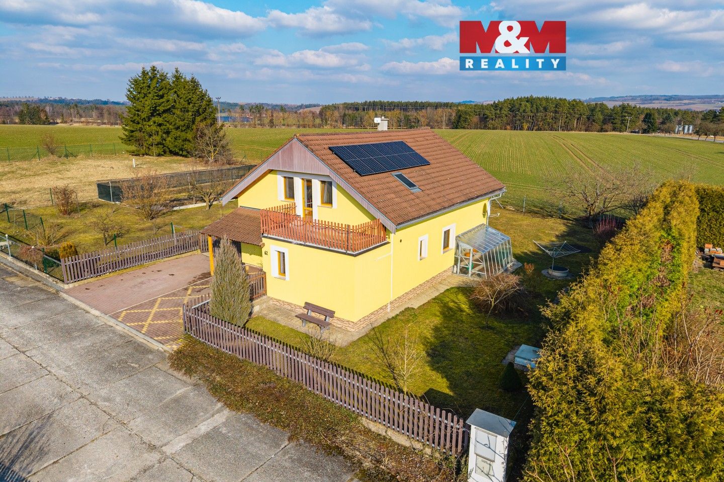 Prodej domu 161 m² - foto 1