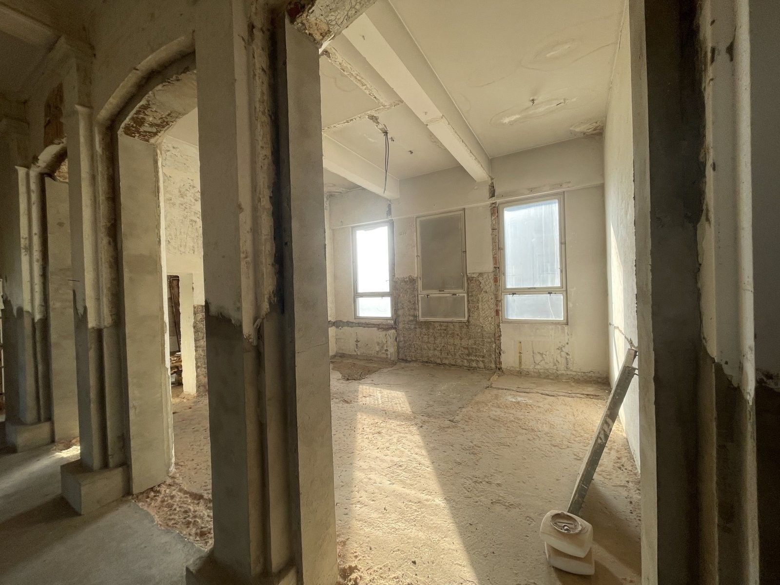 Prodej komerčního prostoru 1000 m² - foto 9