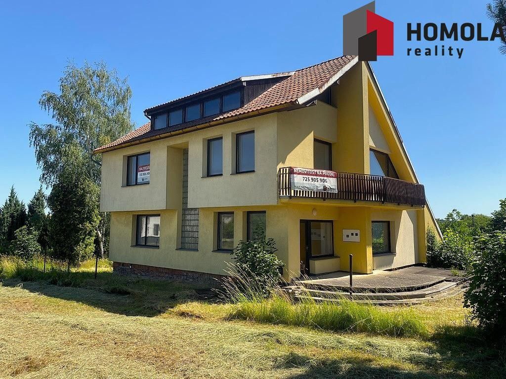 Prodej komerčního prostoru 220 m² - foto 2