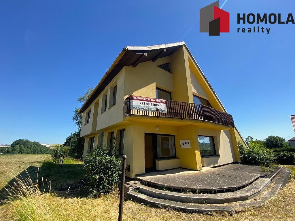 Prodej komerčního prostoru 220 m² - foto 1