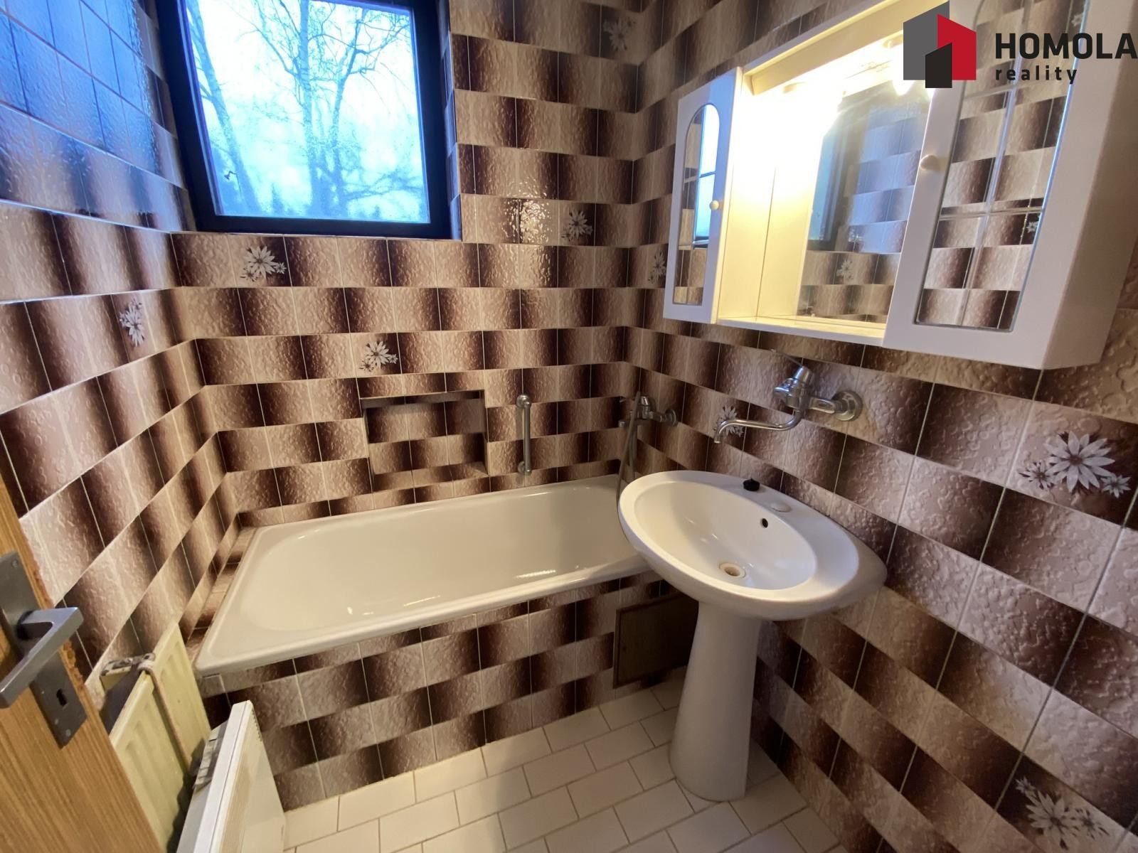 Prodej komerčního prostoru 220 m² - foto 14