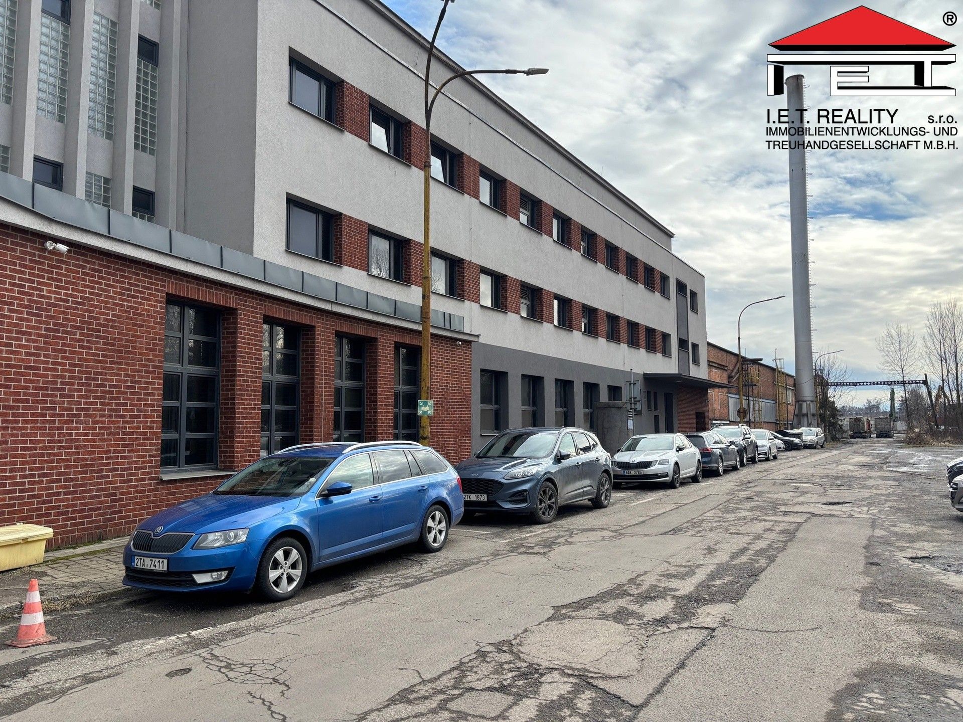 Pronájem komerčního prostoru 785 m² - foto 15