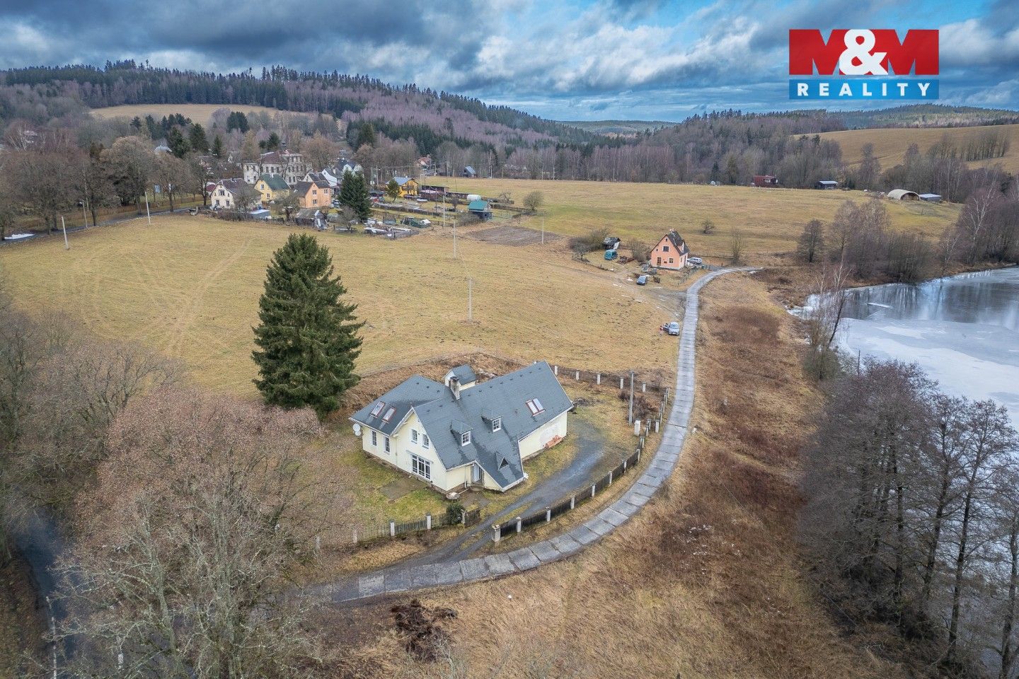 Prodej domu 357 m² - foto 2