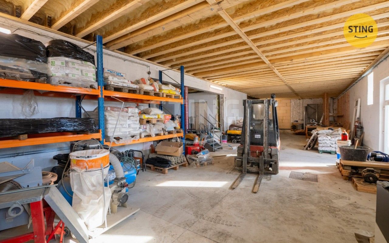 Prodej nemovitosti 1100 m² - foto 19