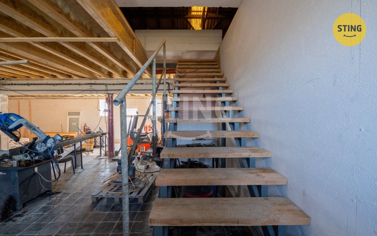 Prodej nemovitosti 1100 m² - foto 22