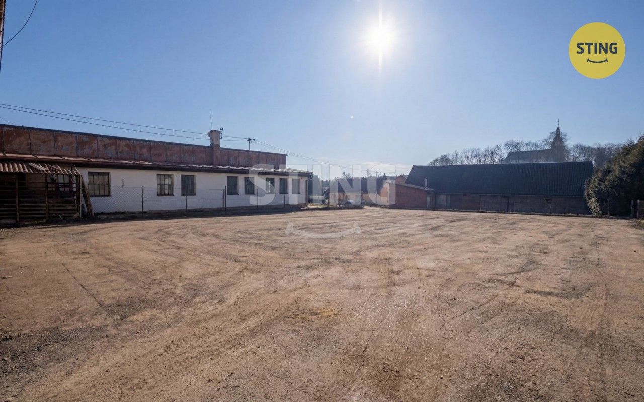 Prodej nemovitosti 1100 m² - foto 26