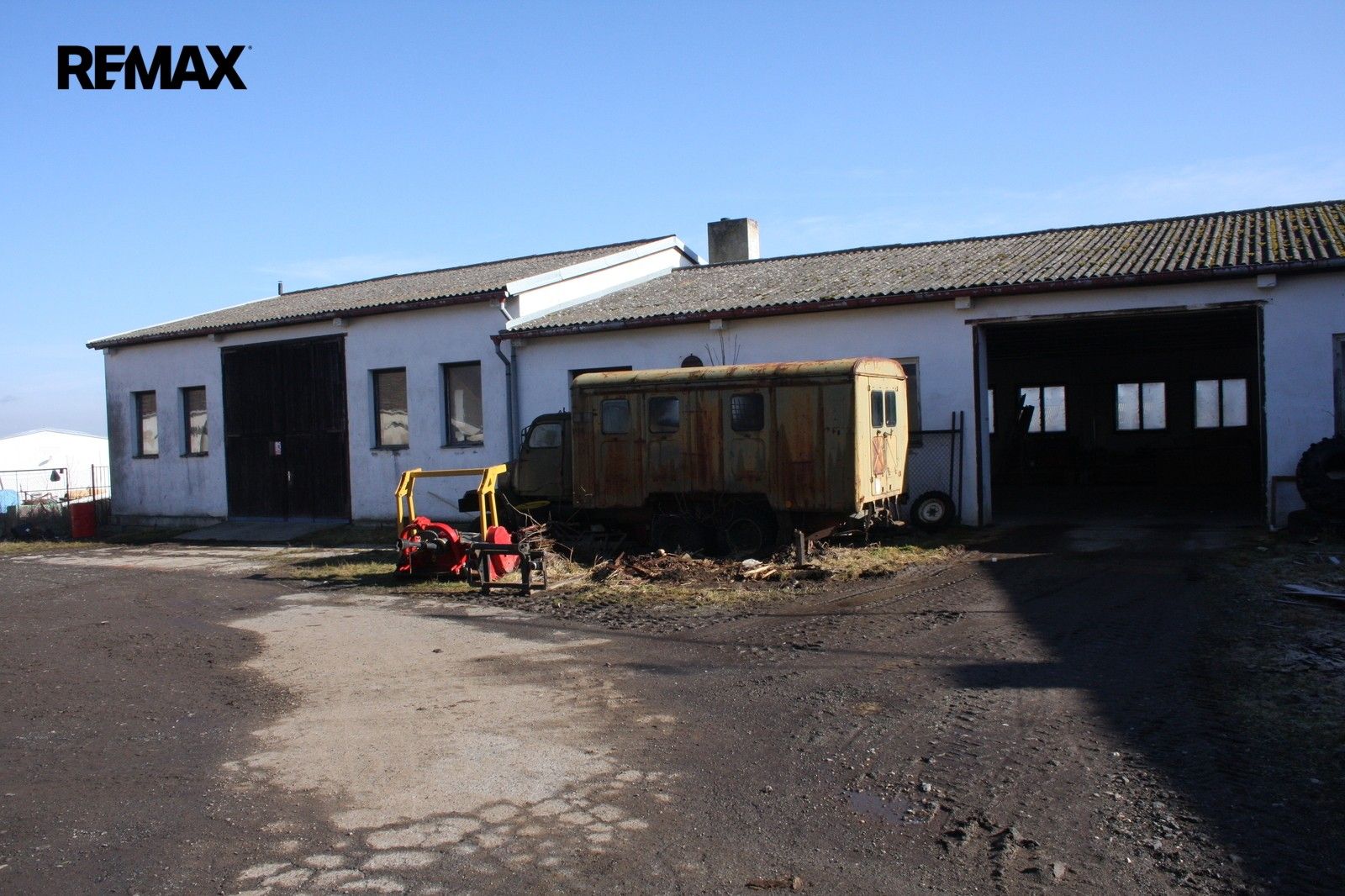 Pronájem nemovitosti 1600 m² - foto 3