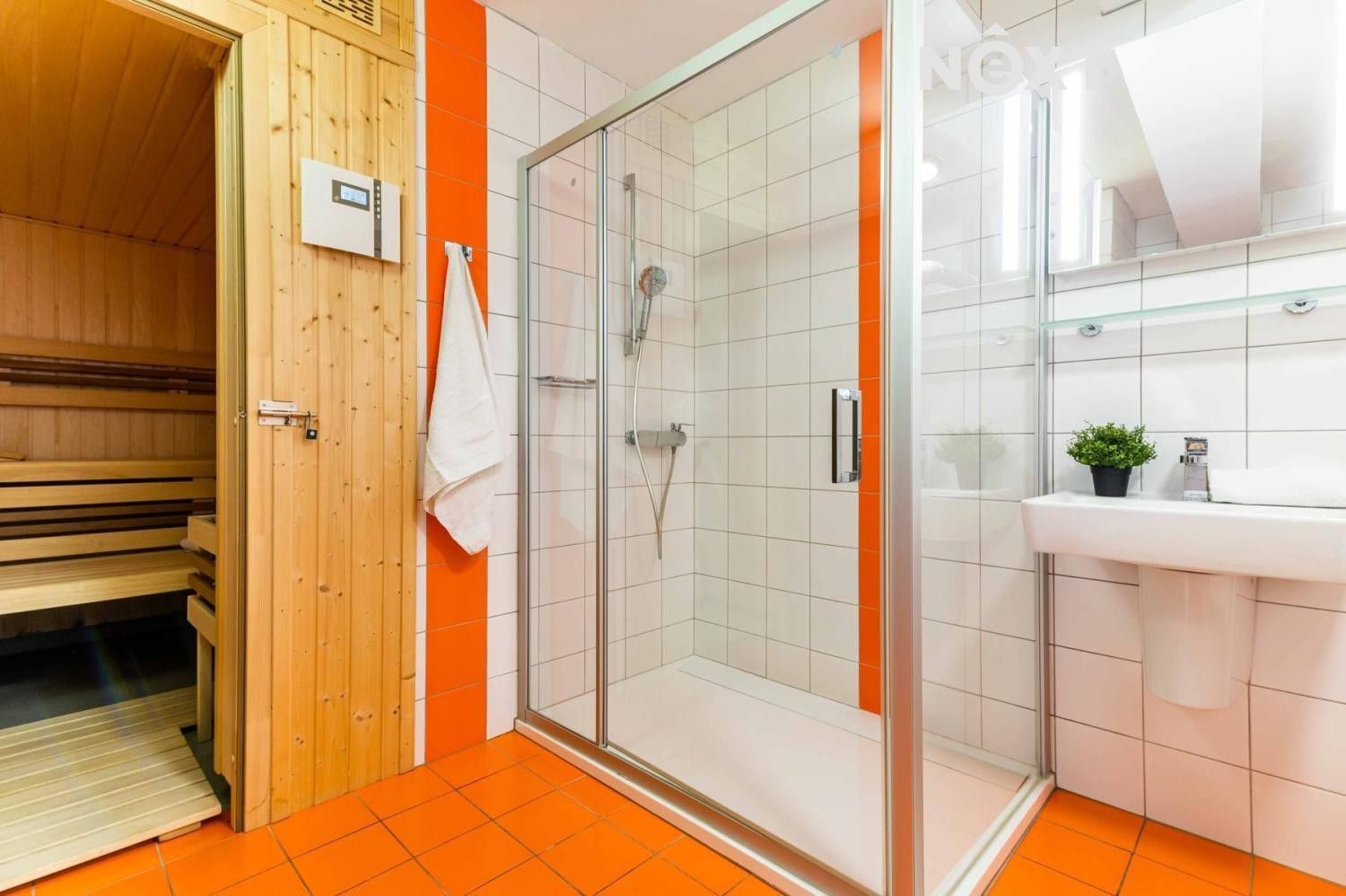 Prodej nemovitosti 538 m² - foto 16