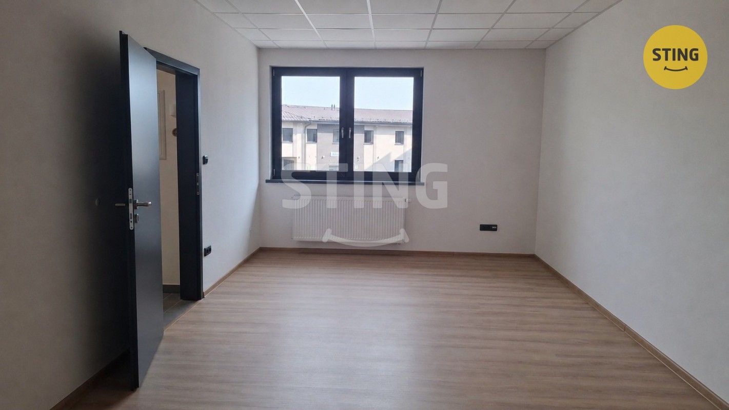 Pronájem komerčního prostoru 21 m² - foto 5