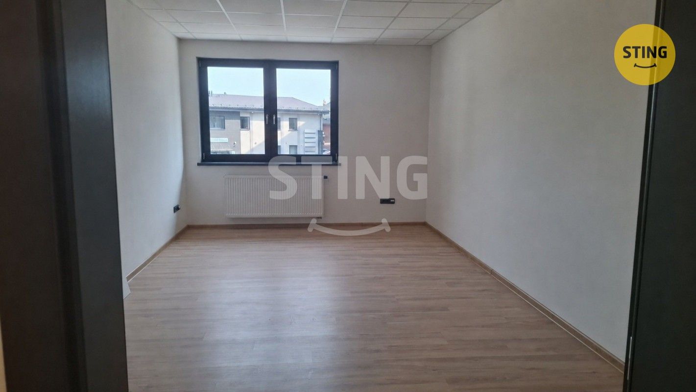 Pronájem komerčního prostoru 21 m² - foto 8