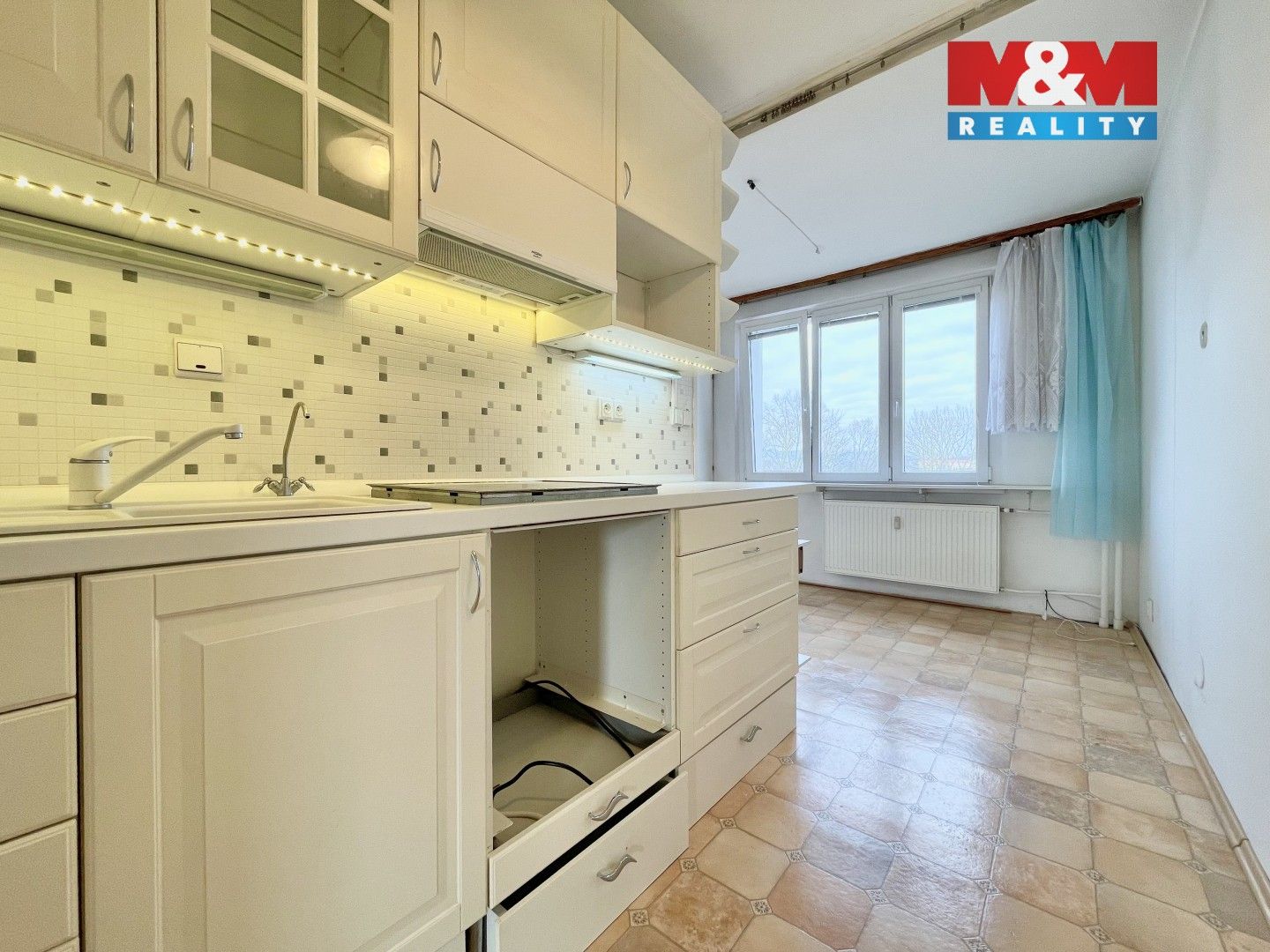 Prodej bytu 2+1 62 m² - foto 2