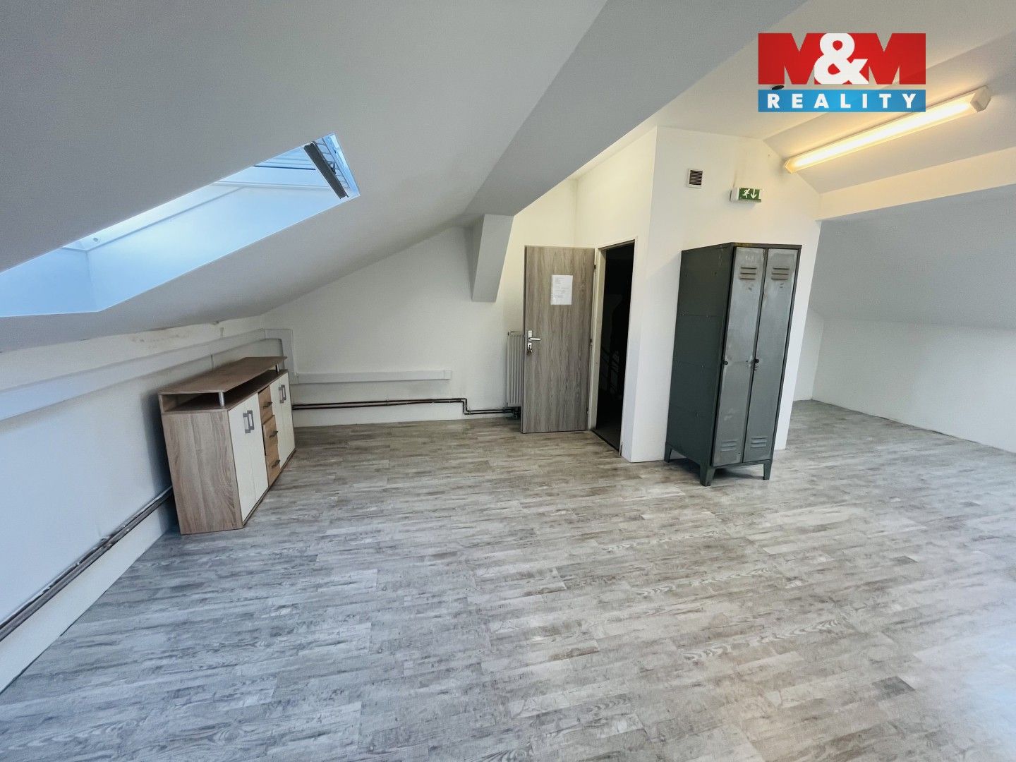 Pronájem komerčního prostoru 101 m² - foto 5