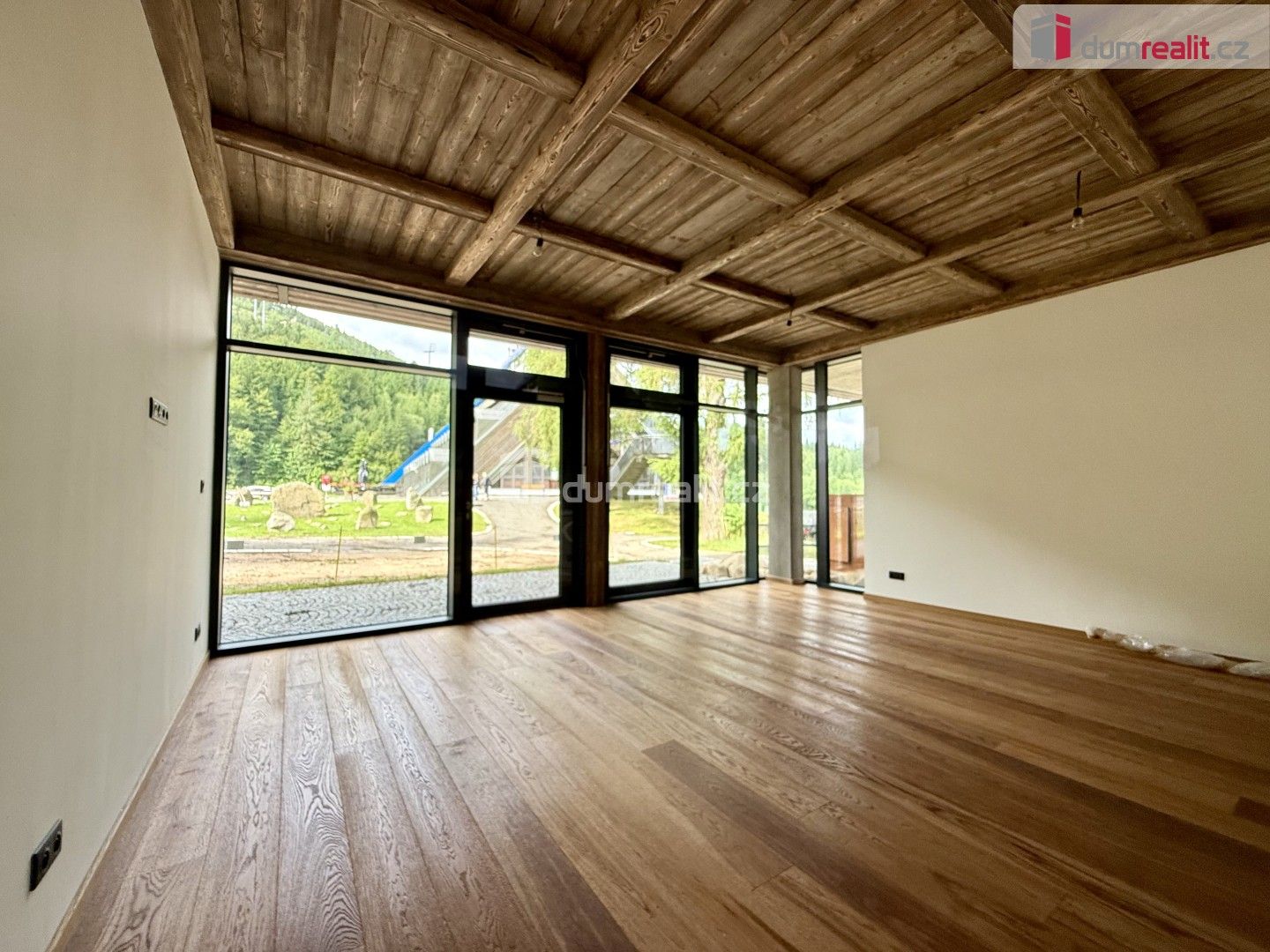 Prodej komerčního prostoru 45 m² - foto 4