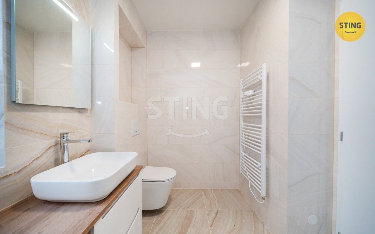 Prodej domu 242 m² - foto 5