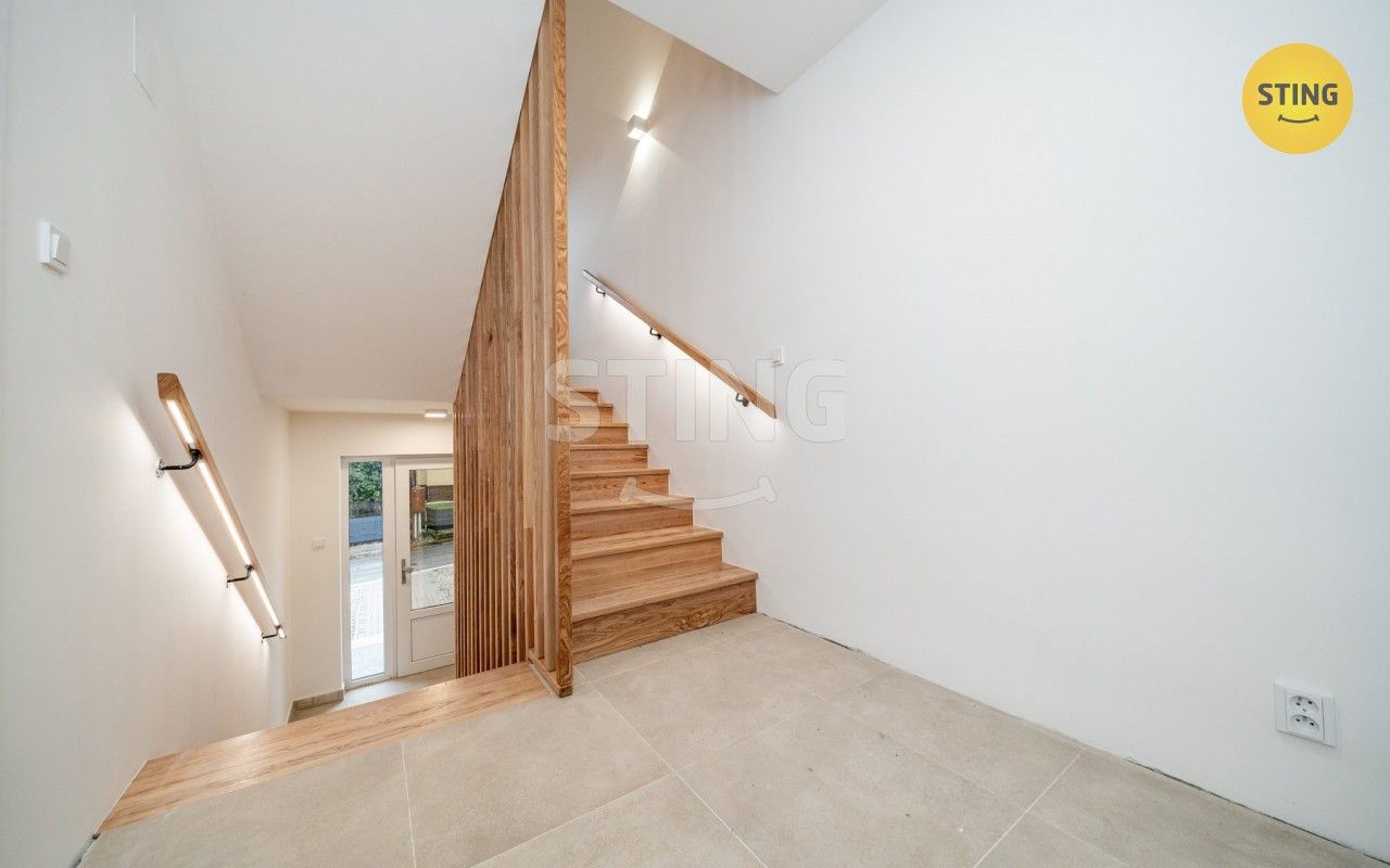 Prodej domu 242 m² - foto 6
