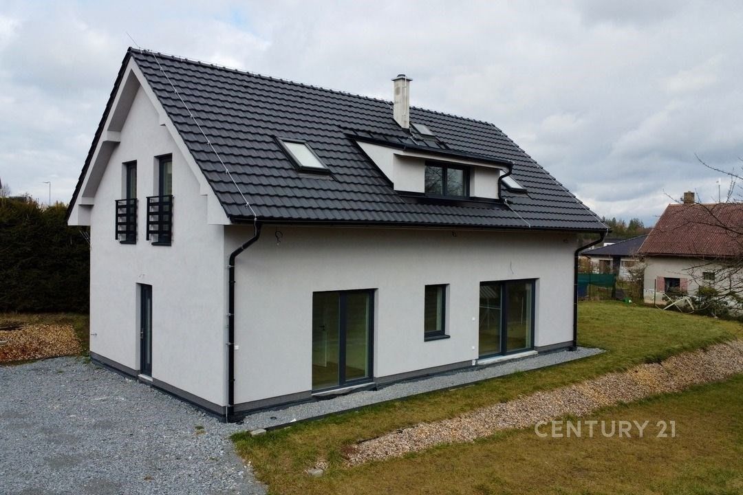 Prodej domu 142 m² - foto 2