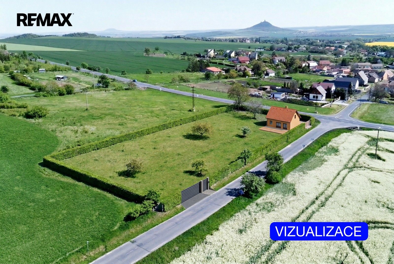 Prodej pozemku 4847 m² - foto 1