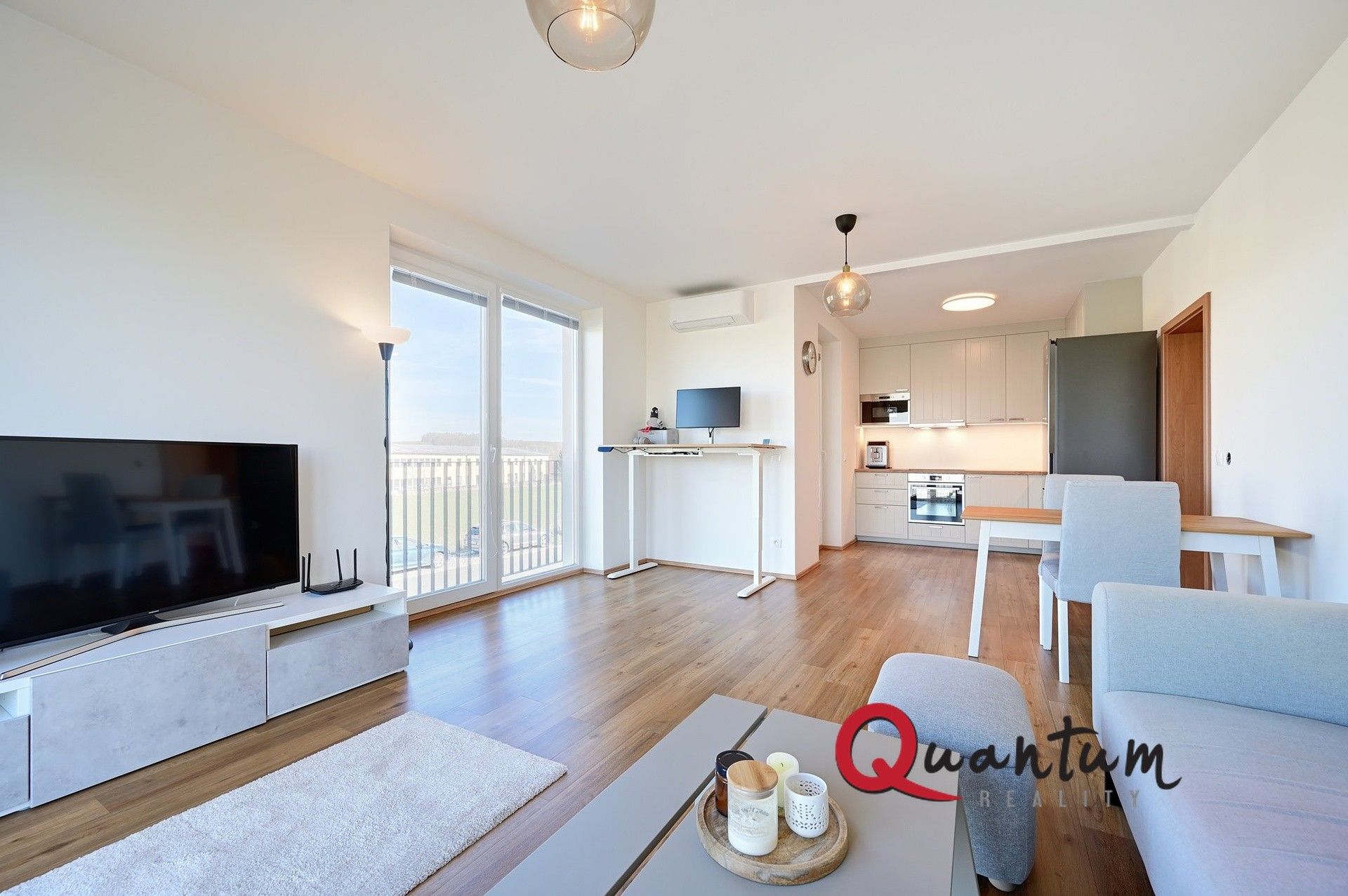 Prodej bytu 3+kk 74 m² - foto 1