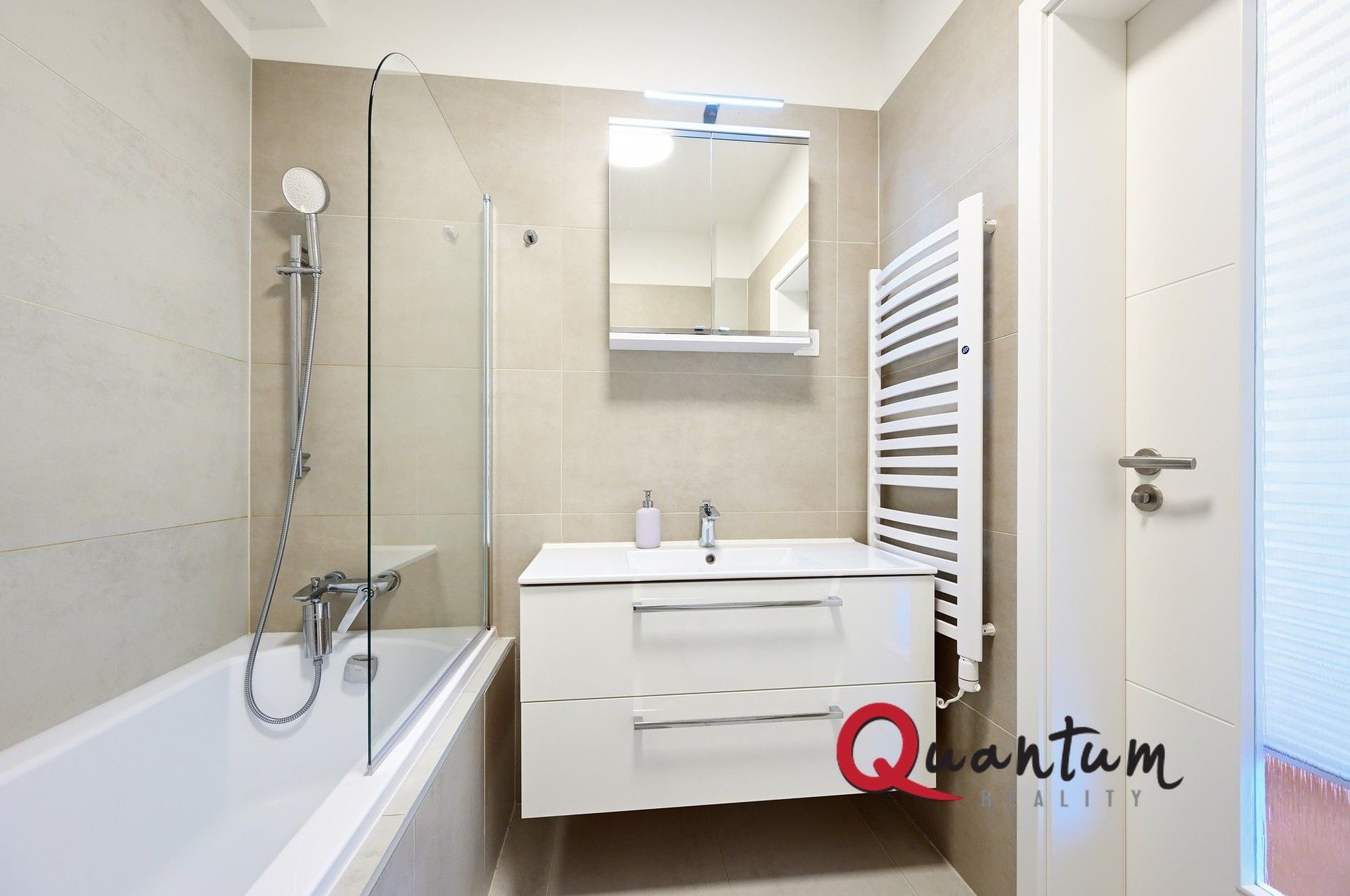 Prodej bytu 3+kk 74 m² - foto 18