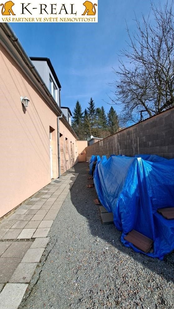 Pronájem komerčního prostoru 77 m² - foto 16