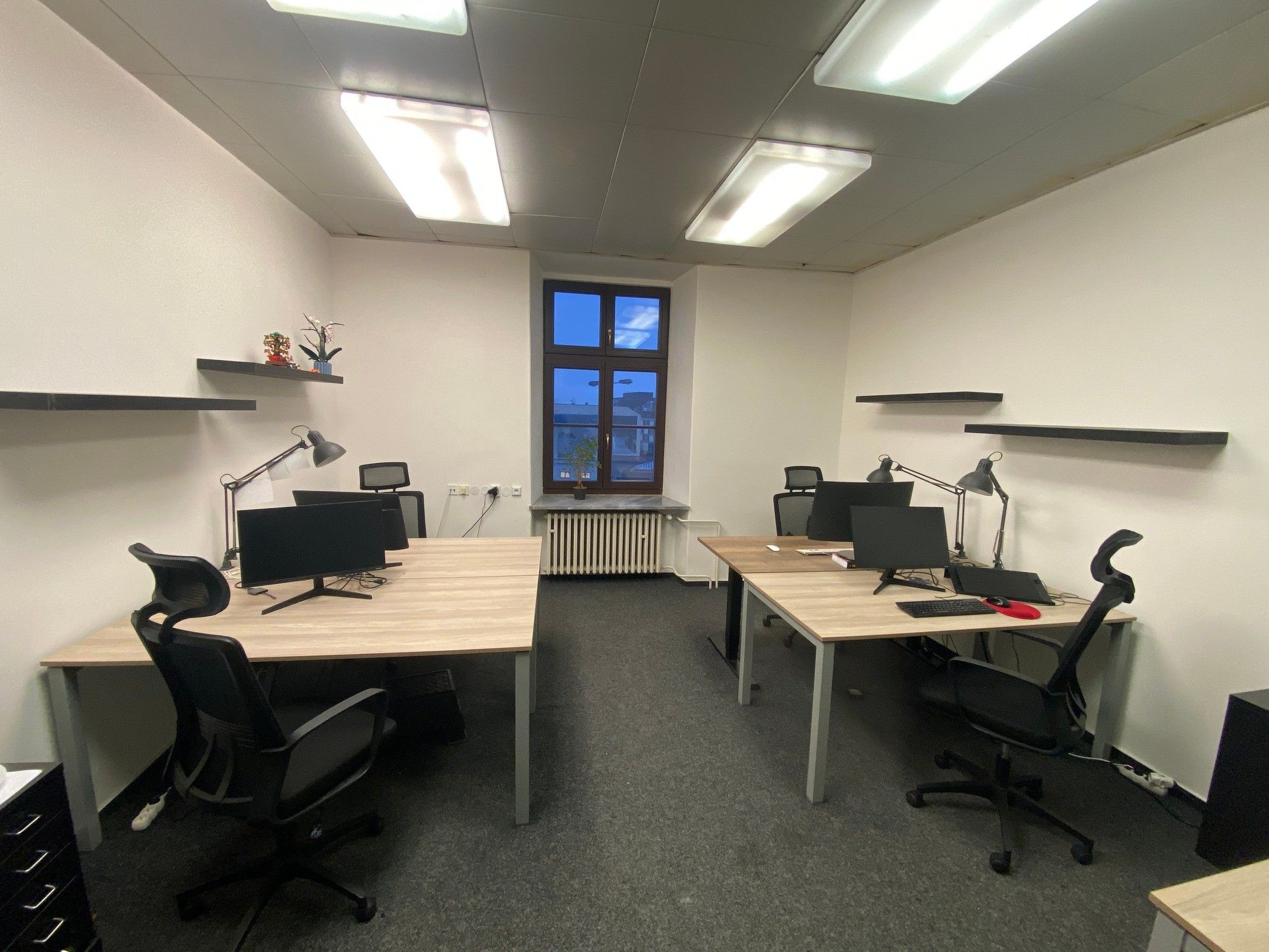 Pronájem komerčního prostoru 30 m² - foto 1