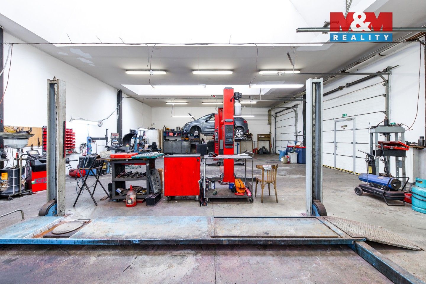 Prodej komerčního prostoru 649 m² - foto 10
