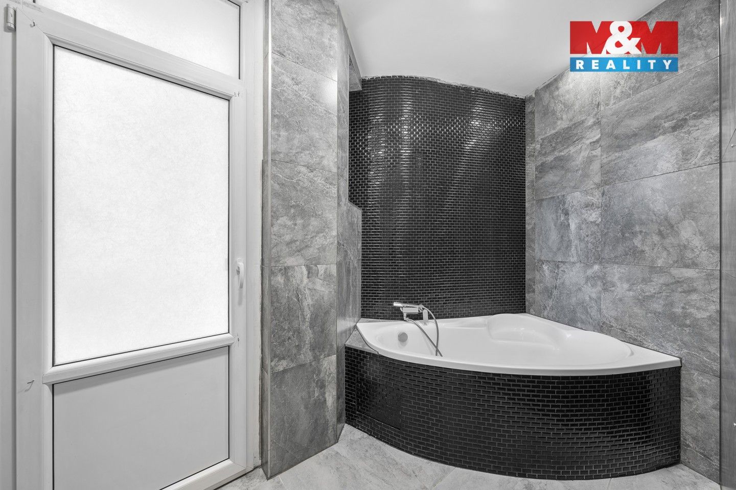 Prodej bytu 3+1 99 m² - foto 11