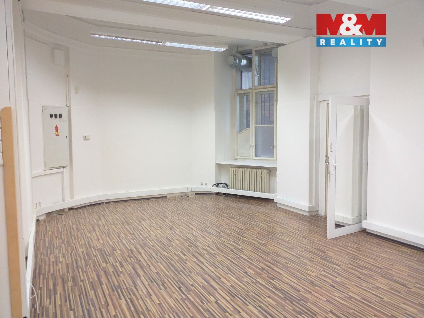 Pronájem komerčního prostoru 105 m² - foto 4