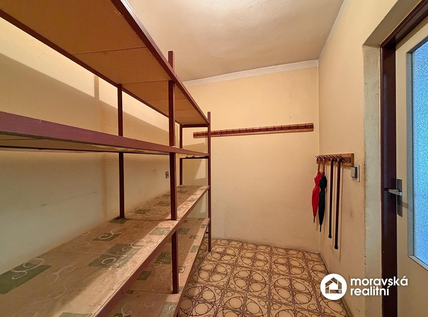 Prodej domu 242 m² - foto 36
