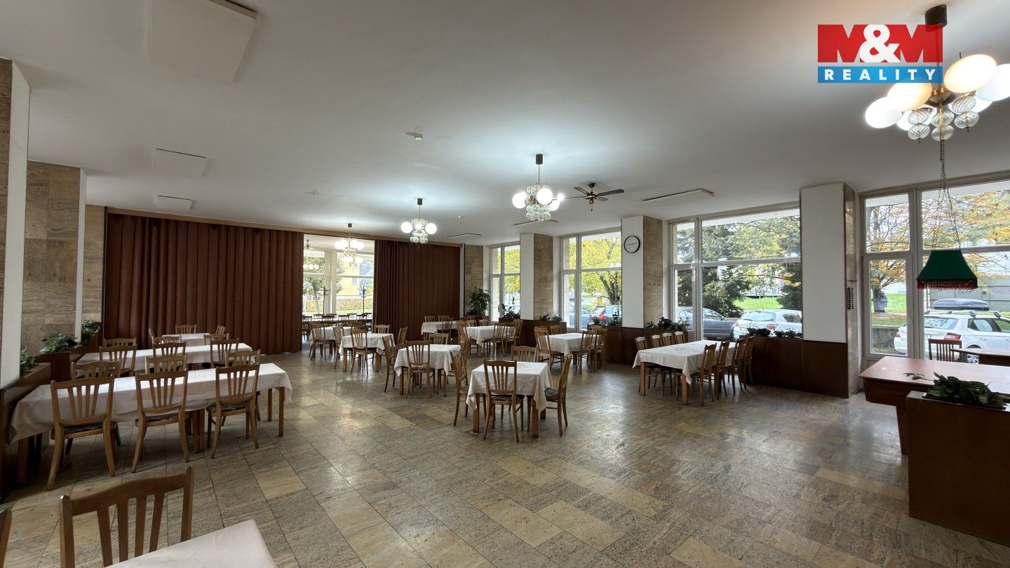 Prodej komerčního prostoru 730 m² - foto 5