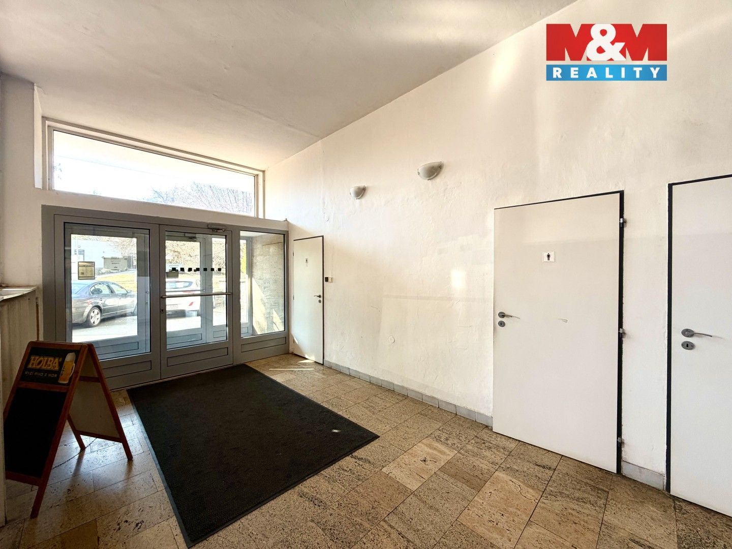 Prodej komerčního prostoru 730 m² - foto 12