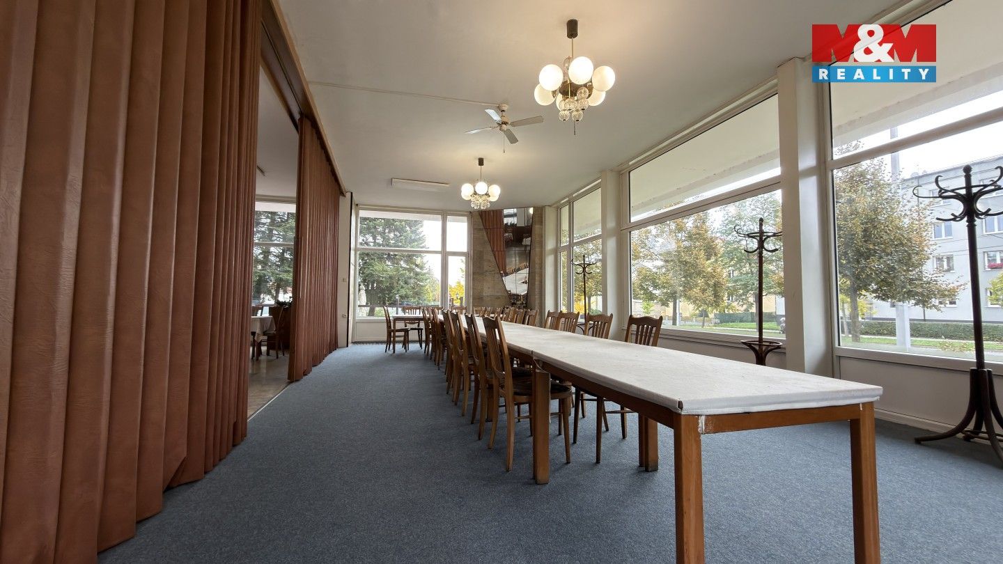 Prodej komerčního prostoru 730 m² - foto 11