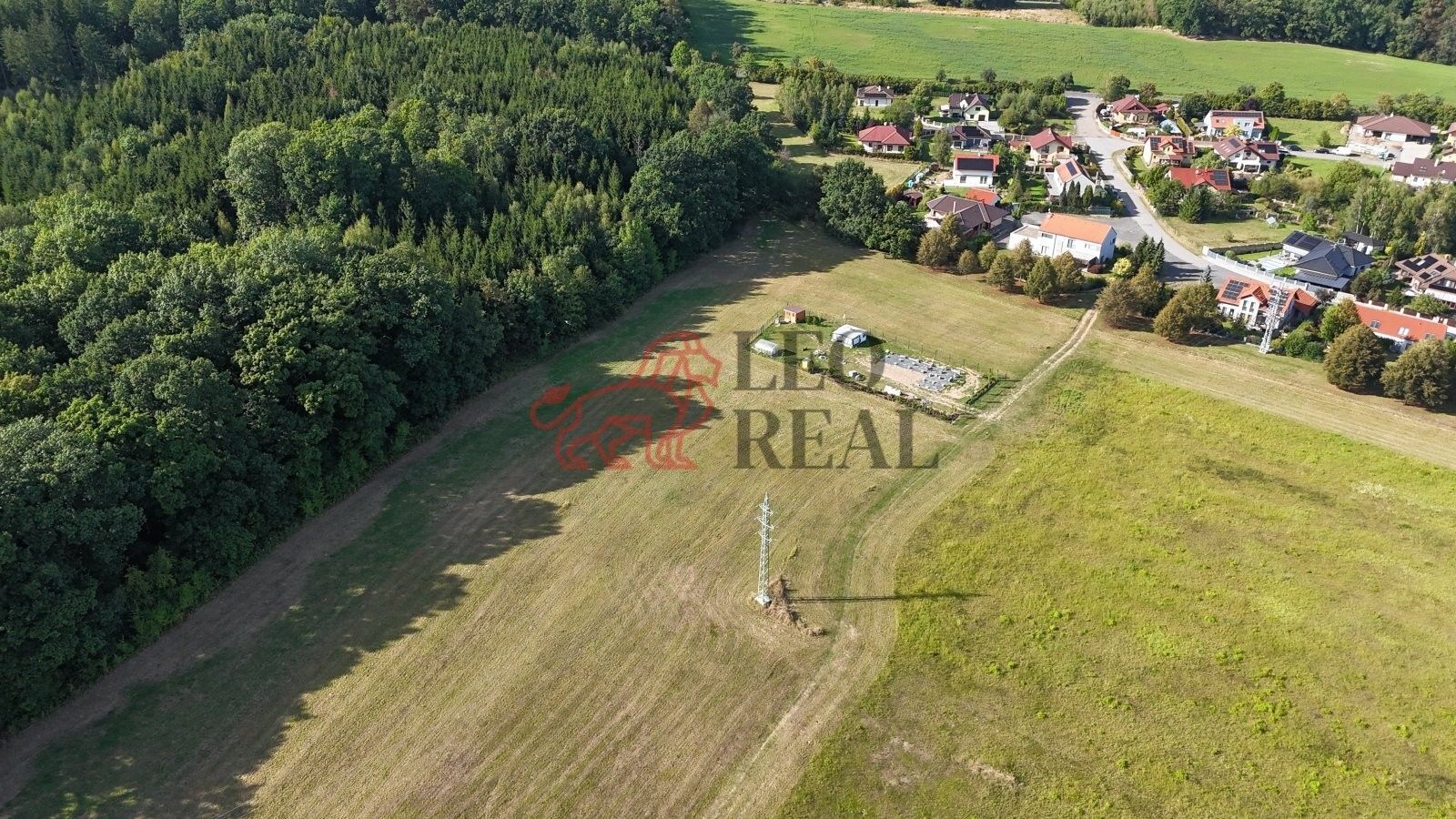 Prodej pozemku 1289 m² - foto 5