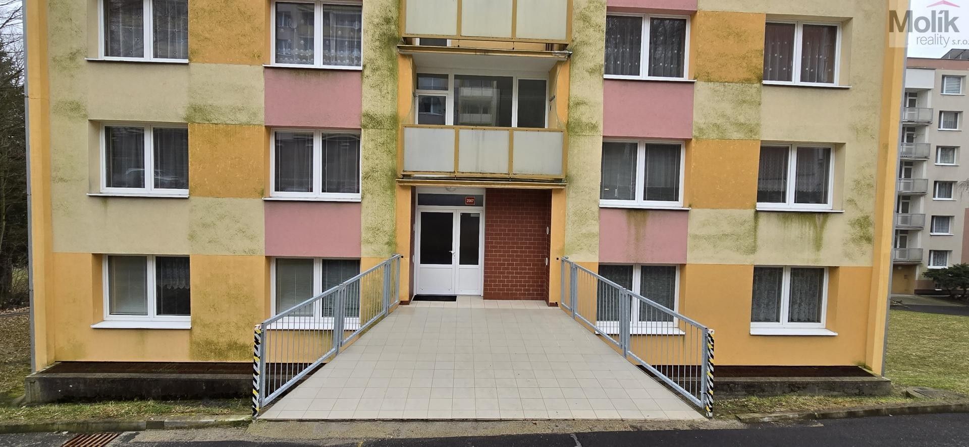 Prodej bytu 1+1 37 m² - foto 2
