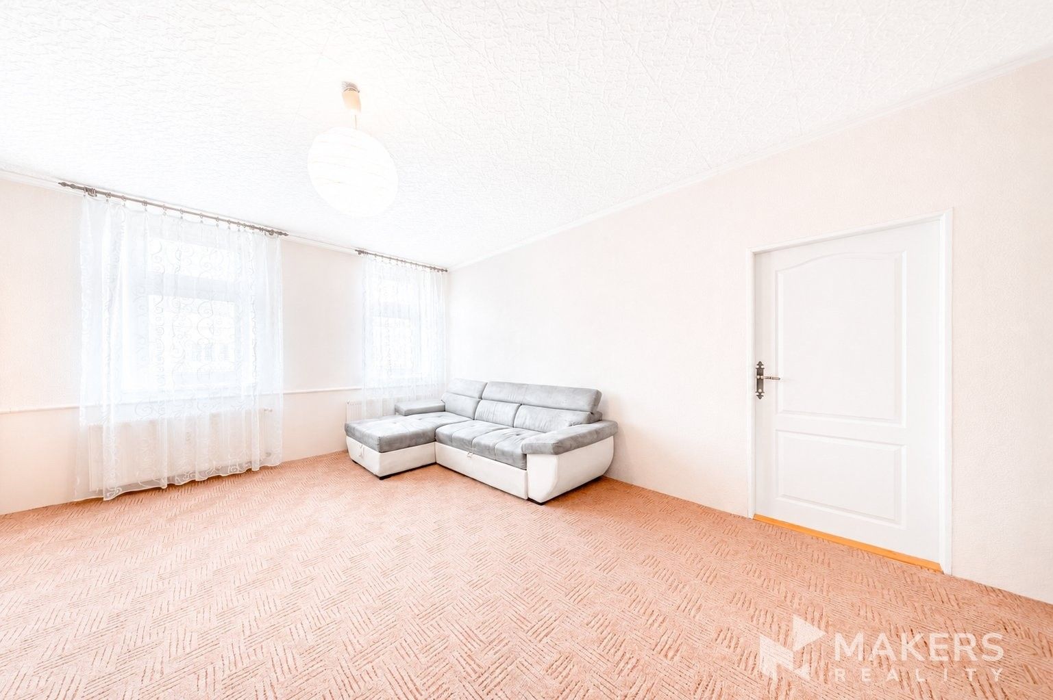 Prodej bytu 2+1 70 m² - foto 4