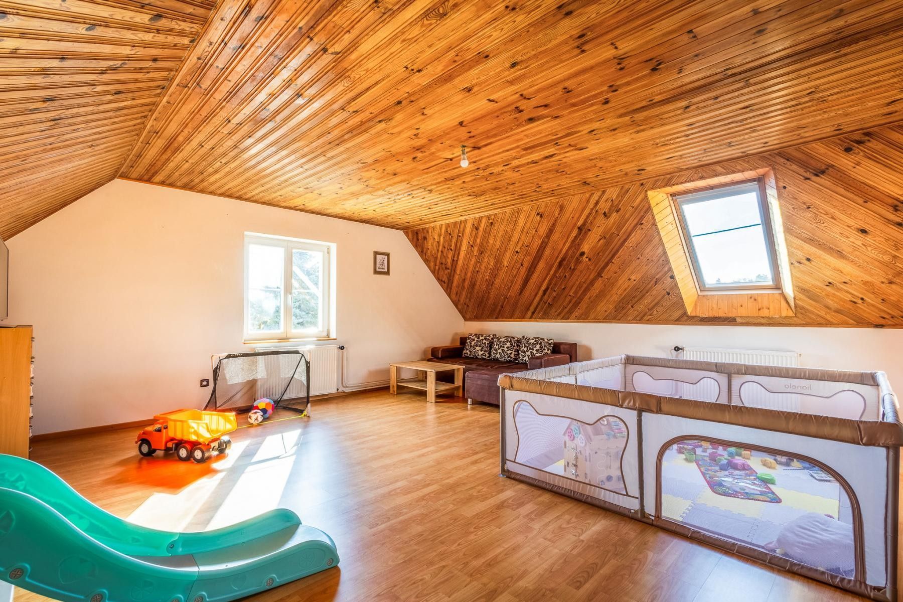 Prodej domu 230 m² - foto 10