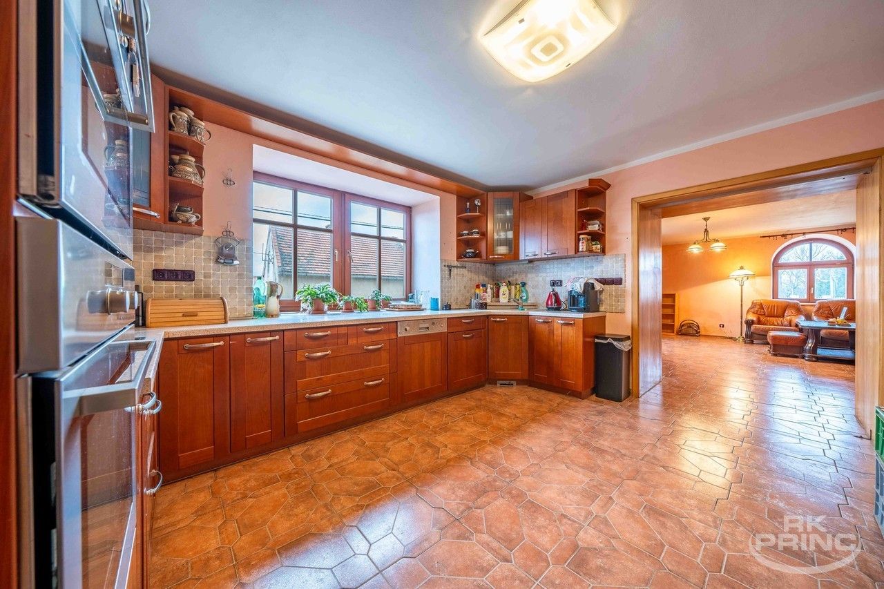 Prodej domu 250 m² - foto 4