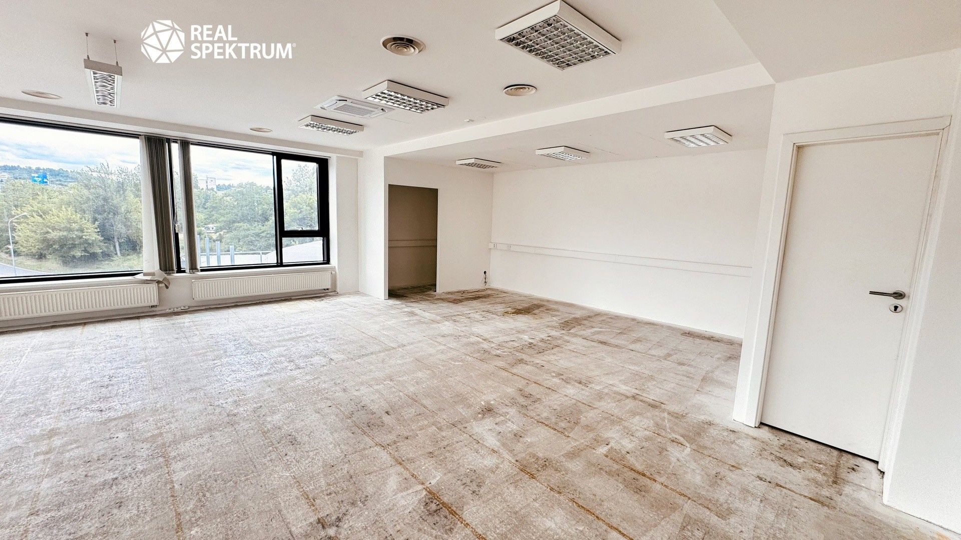Pronájem komerčního prostoru 427 m² - foto 7