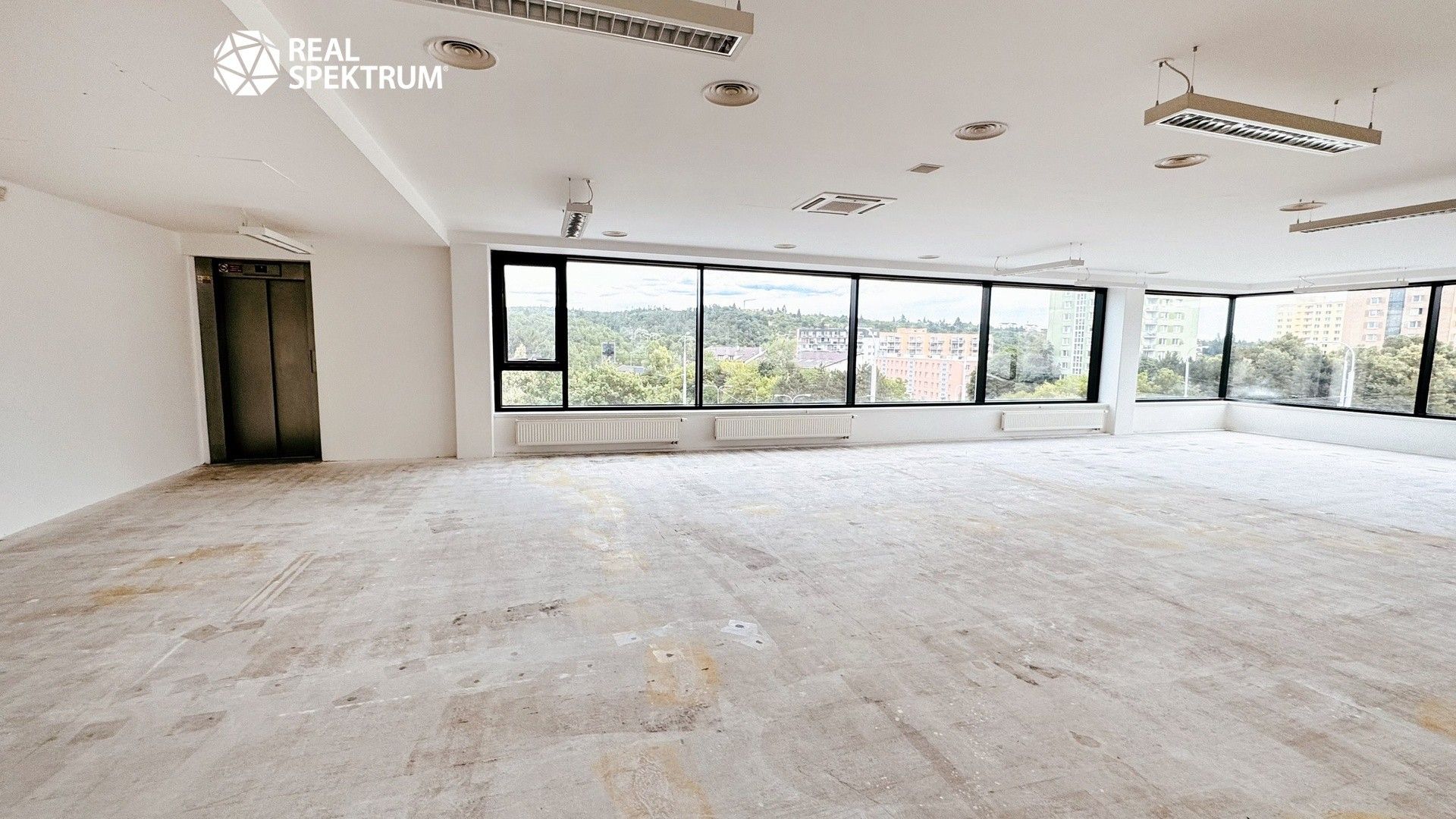 Pronájem komerčního prostoru 427 m² - foto 5