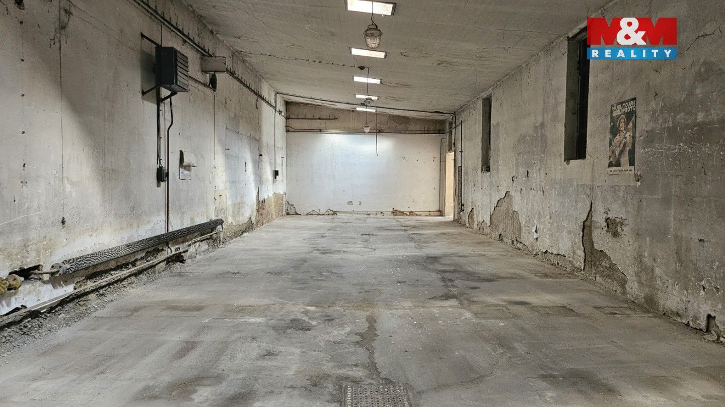 Pronájem komerčního prostoru 180 m² - foto 3