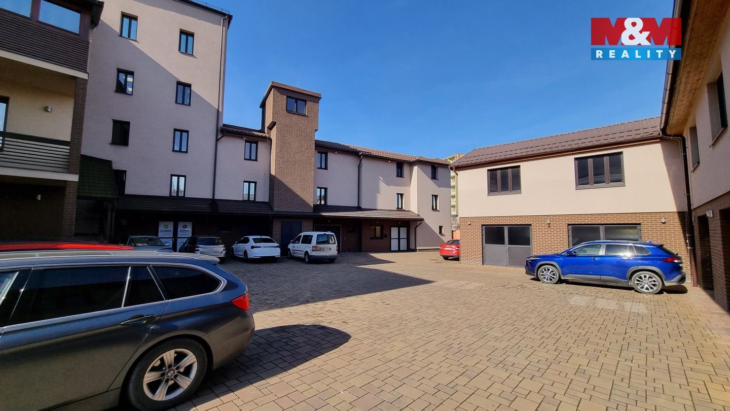 Pronájem komerčního prostoru 230 m² - foto 7