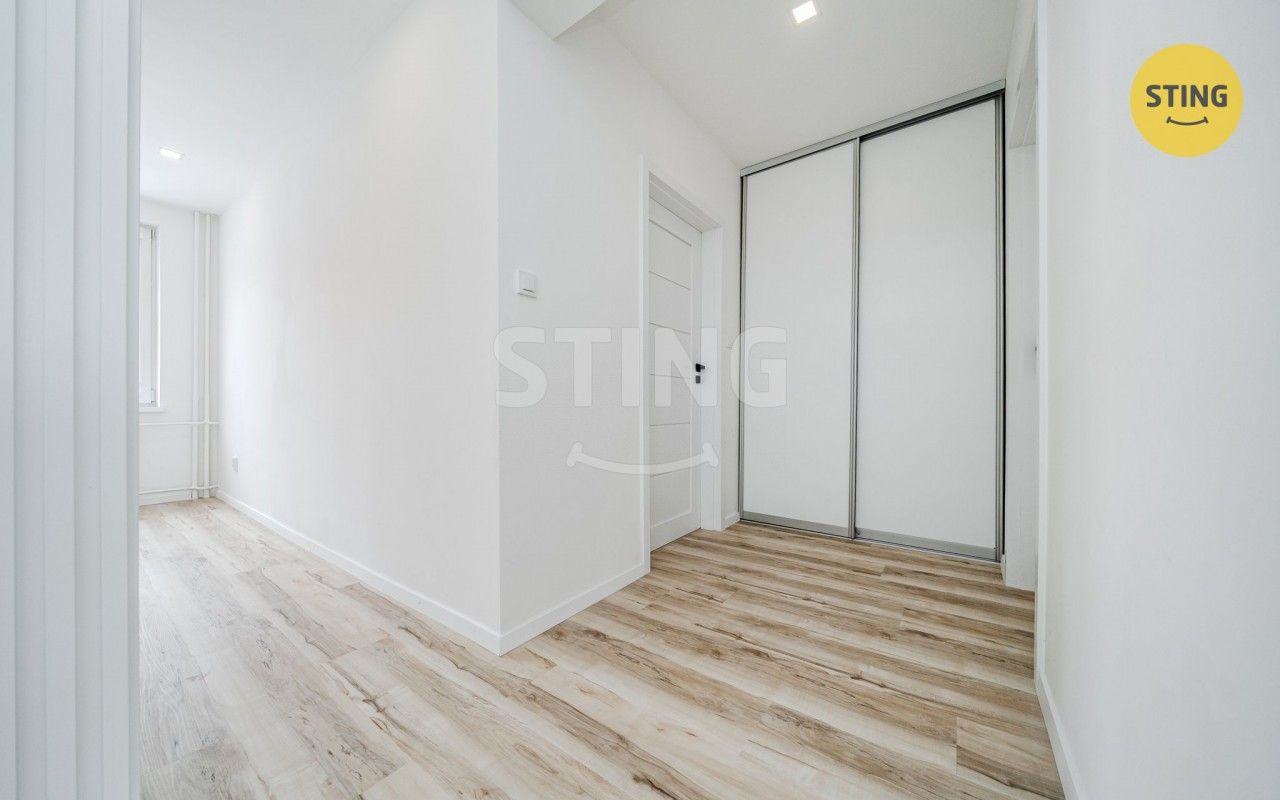 Pronájem bytu 3+1 78 m² - foto 10