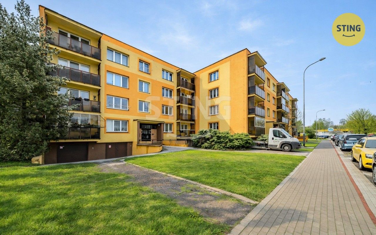 Pronájem bytu 3+1 78 m² - foto 14