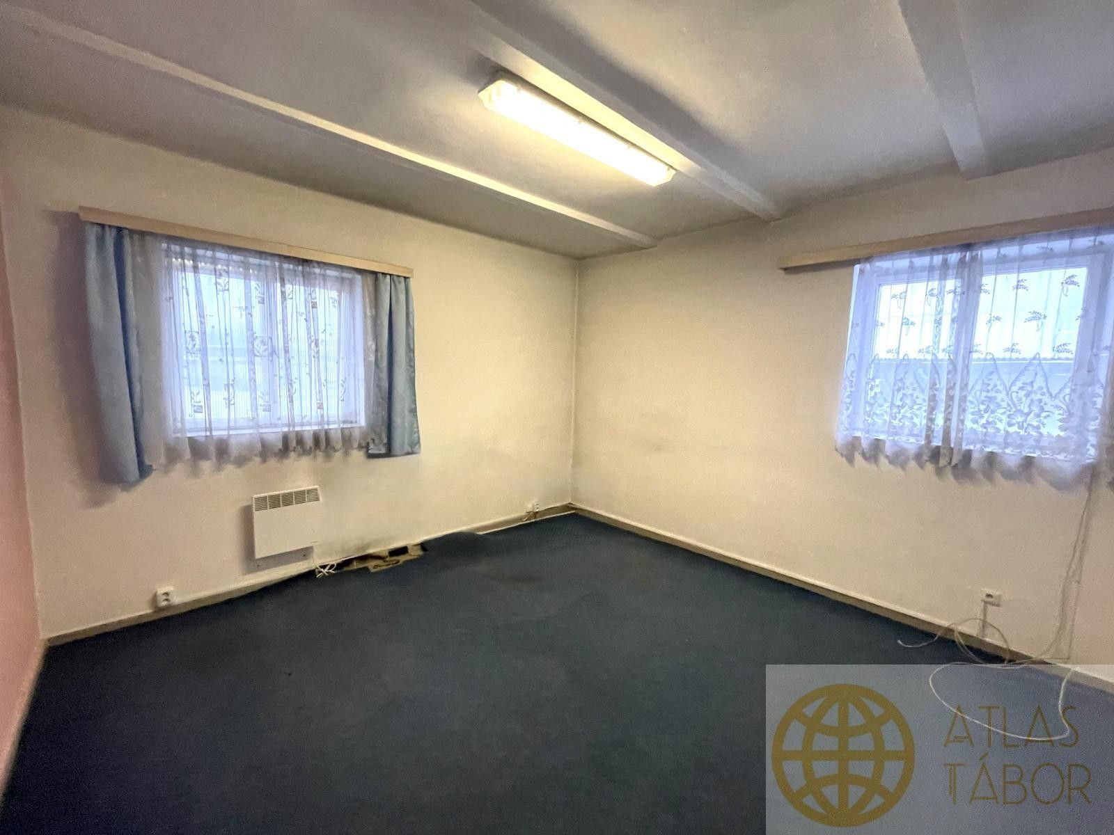Pronájem komerčního prostoru 18 m² - foto 4