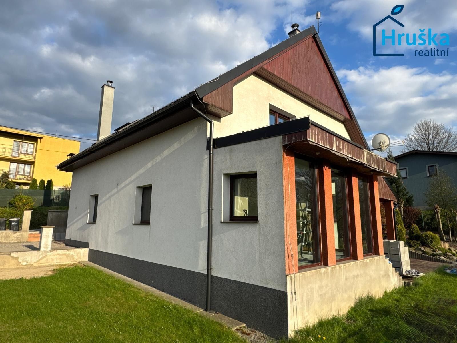 Prodej domu 300 m² - foto 2